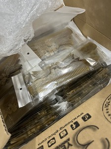 หวีเขาวัวฟันละเอียดสำหรับผมเรียบอุปกรณ์นวดหนังศีรษะป้องกันไฟฟ้าสถิตย์ทำด้วยมือแบบดั้งเดิมสำหรับผู้ชายและผู้หญิง - Product Image 6