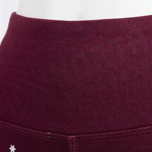 Leggings de cintura alta con estampado navideño para mujer, de punto elástico, longitud completa, informales, para invierno - Product Image 4