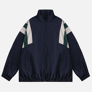 Ensemble de survêtement coupe-vent personnalisé en microfibre avec anorak à demi-zip et patch en caoutchouc, idéal pour la course, les voyages et la randonnée - Product Image 2