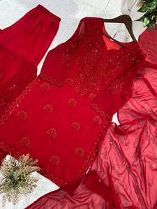 Ensemble Sharara brodé de sequins pour femme, idéal pour les mariages, les fêtes et les occasions festives, tenue ethnique traditionnelle élégante - Product Image 6