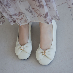 Ballerines en cuir d'agneau véritable pour femmes Ann'S, avec nœud décoratif, en cuir souple, confortables, à enfiler, couleur beige - Product Image 1