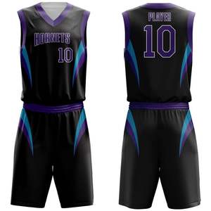 Maillots de basket-ball pour hommes fabriqués au Pakistan, parmi les plus vendus, design personnalisé, impression par sublimation, sans manches, avec short. - Product Image 1