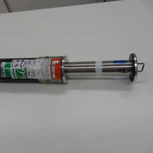 Bolardo Retráctil Telescópico de Acero Inoxidable de Alta Resistencia Teikin, Modelo KS-22C, Protección IP10, para Entrada de Vehículos y Estacionamiento - Product Image 3