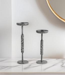 Candelabro de Metal Hecho a Mano, Forma Cilíndrica, Decoración Duradera para el Hogar - Product Image 1