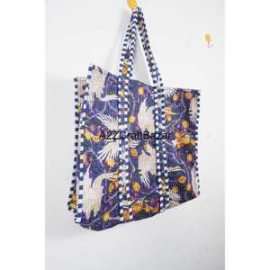 Bolso de playa grande de algodón multicolor a rayas acolchado a mano para mujer, el más vendido, estilo Rajasthan, ideal para exposiciones y fiestas. - Product Image 5