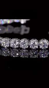 Pulsera de tenis de lujo con moissanita, corte brillante redondo, engaste de puntas, plata 925, pulsera de uso diario para mujer - Product Image 4