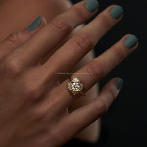 Arin /18K/14K ทองพร้อมใบรับรอง GIA/IGI เพชรธรรมชาติทันสมัยหรือออกแบบเองด้วยแหวนเพชร MOQ ต่ำ - Product Image 3