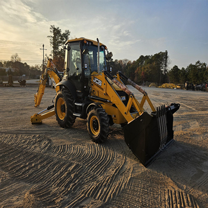 Retroexcavadora 3CX-14 2025, Equipo de Construcción Compacto de Uso Pesado - Product Image 1