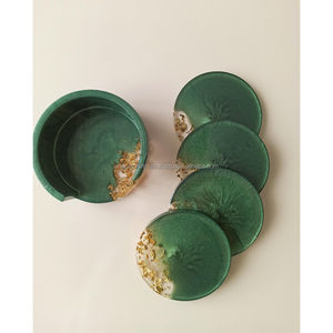 Sous-verres de conception d'arbre en bois de qualité supérieure faits à la main rustique naturel verres élégant élégant décor de table en bois Durable - Product Image 3