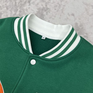 Veste varsity vintage imperméable streetwear d'hiver avec patchwork brodé, patch personnalisé, unisexe - Product Image 4