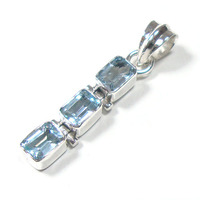 Pendentif Bohème Gypsy Énergétique en Argent Sterling 925 avec Trois Pierres de Grenat Rouge, Design Haut de Gamme, Tendance, Fait Main, Éclat Mystique