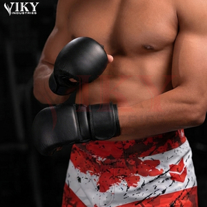 Gants de MMA en cuir synthétique noir à paume ouverte avec logo personnalisé, pour entraînement, grappling, sparring et punching, prix de gros - Product Image 4