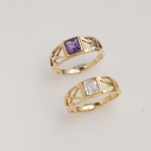 Natural Amethyst Square Cut Ring Gold Tone Geometric Band Minimal Vintage Style Handmade Designer Jewelry Ring for Women - Product Image 5