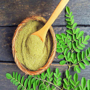 Poudre de feuilles de Moringa de qualité alimentaire supérieure, à texture fine et couleur verte naturelle, à prix raisonnable, poudre biologique - Product Image 6