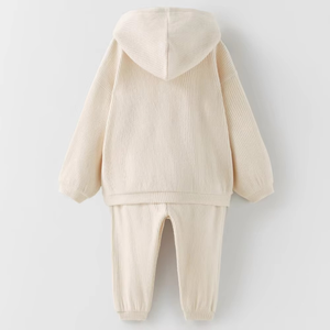 Conjunto de Ropa Deportiva para Niños al por Mayor, Sudadera y Pantalones de Dos Piezas, Color Beige, Acanalado, Cómodo, Unisex - Product Image 2