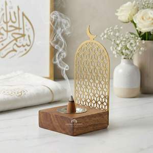 Porte-encens en bois artisanal avec arche métallique, brûleur d'oud arabe Mabkhara pour la décoration de la maison pendant le Ramadan et l'Aïd - Product Image 2