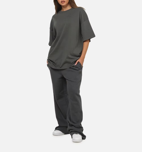 Camiseta de Algodón Personalizada para Mujer, Corte Ajustado, Manga Corta, Cuello Redondo, Informal, Estampado Geométrico, Diseño Personalizado, OEM, ODM - Product Image 2