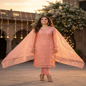 Colección de Kurti-Pant y Dupatta de organza pesada con trabajo manual y de posicionamiento, fabricante de la India, suministro al por mayor. - Product Image 1