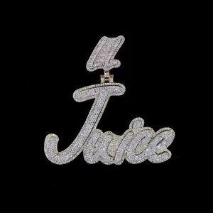 Colgante Personalizado con Nombre en Moissanita, Plata 925, Letra VVS, Corte Brillante Redondo, Joyería Hip Hop - Product Image 1