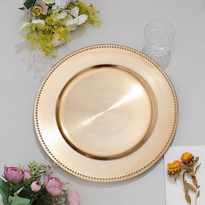 Assiettes de présentation dorées de luxe pour la décoration de table, élégantes assiettes à dîner à bordure perlée pour mariages, fêtes et événements - Product Image 3