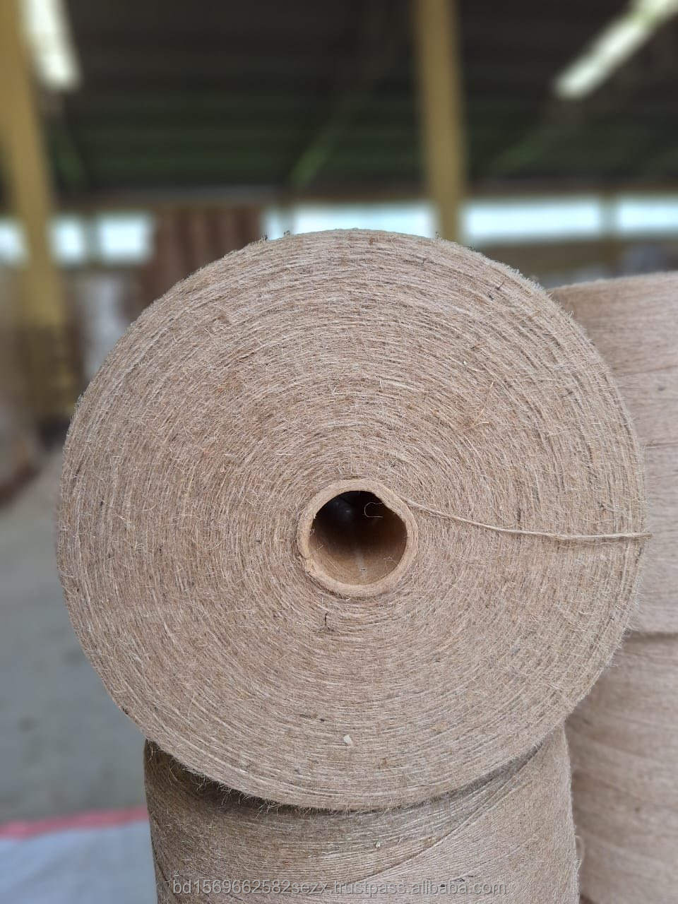 100% natural jute color