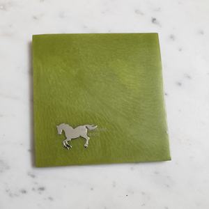 Posavasos de resina epoxi de oliva con ancla de latón, posavasos redondos con efecto de mármol de lujo y posavasos antideslizantes para el hogar, Bar, oficina y regalos - Product Image 5