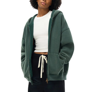 Sudadera con capucha corta unisex de polialgodón con forro polar, con logo personalizado, efecto batik, lavado ácido y estampado con logo personalizado. - Product Image 5