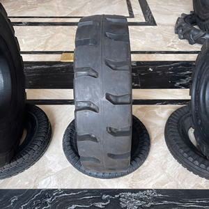 Neumáticos Sólidos para Montacargas KUMA KF503, Alta Calidad, Estándar de Exportación, Negros, 20 pies, Venta Caliente, Precios de Fábrica, Exportación Directa desde Vietnam - Product Image 2