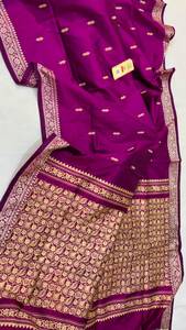 Saris en soie brodée, tissage pur Zari, vêtements ethniques indiens traditionnels de mariée, vêtements de luxe de créateur pour occasions festives, directement du fabricant - Product Image 4