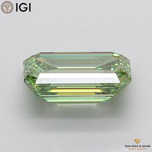 Diamante Cultivado en Laboratorio con Certificado IGI, Corte Esmeralda, Color Verde Intenso de 4.01 Quilates, Claridad VVS2, para Anillo de Obra Maestra - Product Image 3
