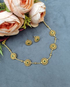 Round Stone Flower Designer Necklace <b>Set</b> With Stud Earrings Minimal <b>Jewellery</b> <b>Set</b> For Womens Artificial Imitation <b>Jewellery</b> <b>Set</b> - Product Image 1