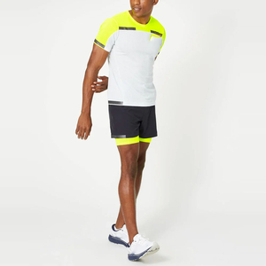 เสื้อยืดโพลีเอสเตอร์ทนทานสำหรับทีมกีฬา ออกแบบลายกราฟิกได้ตามต้องการ ระบายอากาศได้ดี เหมาะสำหรับการฝึกซ้อม - Product Image 4