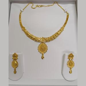 Conjunto de Collar Geométrico con Diamantes Americanos, Perlas de Imitación y Baño de Oro - Product Image 1