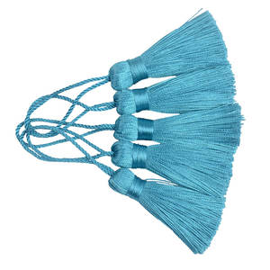 Borlas de Hilo Metálico de Estilo Único y la Mejor Calidad, Borlas de Hilo Metálico de Material Duradero en Oferta - Product Image 1