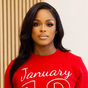 Nueva Llegada 13 de Enero Sudadera de Felpa Chenille con Cuello Redondo, Ropa Premium para Hermandades Griegas DST Delta Red Heritage - Product Image 2