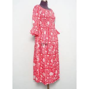 Robe longue bohème florale à col bateau, ceinture à nouer, manches 3/4, coupe trapèze, imprimée, 100 % coton, écologique - Product Image 6