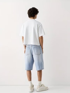 Shorts Bermuda en jean délavé bleu clair pour homme, taille mi-haute, fermeture boutonnée, style urbain, motif patchwork, tissu en coton respirant, été - Product Image 4