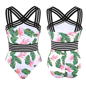 Vestido de playa de punto sexy para mujer, con diseño calado de ganchillo, cuello en V, falda cruzada, para vacaciones de verano y resort - Product Image 2