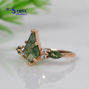 Anillo de Compromiso de Ágata Musgosa Natural en Forma de Cometa con Circonitas Cúbicas de Corte Pera en los Laterales, Anillo de Boda de Plata de Ley de Lujo - Product Image 6