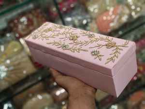 Custom Eco-Friendly Handmade Linen Sun Beads Embroidered 4 Grid Packaging <b>Boxes</b> for Promotional <b>Dessert</b>/Sweet Chocolate Bars - Product Image 4