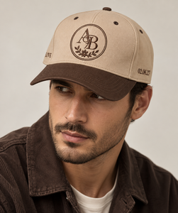 Casquette de mariage personnalisée à cinq panneaux en toile de coton premium, beige camel, avec visière marron expresso, monogramme LOVE et date brodés - Product Image 2
