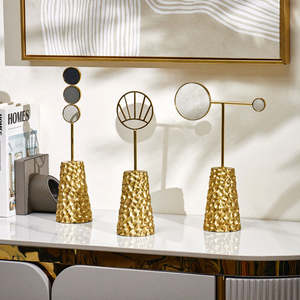 Escultura de Latón de Lujo Bold Blossom, Estilo Art Deco, Hecha a Mano, para Cumpleaños, Diwali, Ecológica, Duradera, Decoración del Hogar, Objeto Decorativo de Escritorio - Product Image 2