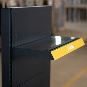 Étagère de présentation simple en métal avec revêtement en poudre - Service OEM - Product Image 5