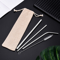 Utilisation quotidienne 4 pièces accessoires de verres réutilisables paille à boire en acier inoxydable avec brosse de nettoyage et pochette en coton coffret cadeau