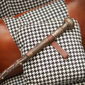 Canne de marche en bois personnalisée avec gravure, poignée en laiton vintage, canne télescopique pliable - Product Image 3