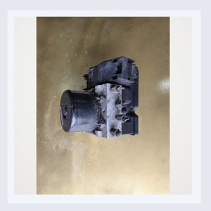 ชุดควบคุมเครื่องยนต์ ECU โมดูล ABS หมายเลข 96817767 นี้สำหรับรุ่นเครื่องยนต์เบนซิน 2.4 ลิตร ไม่ใช่อะไหล่รถยนต์เกาหลี - Product Image 3