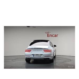 Genesis 2024 G80 2.5 Turbo AWD Essence 28 739 km Boîte de vitesses automatique Sièges en cuir Caméra latérale - Berline de luxe importée de Corée - Product Image 3