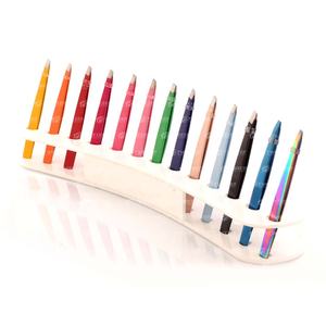 Pince à sourcils japonaise en acier inoxydable durable légère avec un design ergonomique Contrôle confortable pour une utilisation en beauté - Product Image 4