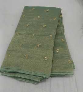 Tissu brodé effet froissé pour travaux semi-artisanaux - Product Image 1