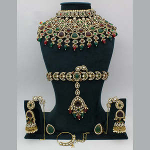 Parure de bijoux semi-nuptiale plaquée or avec des perles autrichiennes et des pierres de potassium - Product Image 1